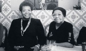 Maya-Angelou-with-her-mot-006